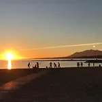 Beachfront Апартаменты *