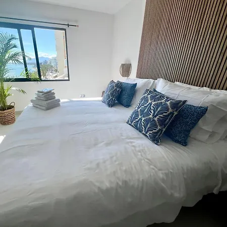 Апартаменты Beachfront