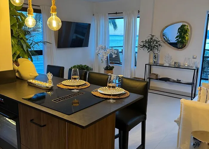Beachfront Lejlighed Marbella